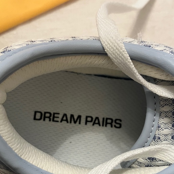 Dream Pairs Blue and White Women's Sneakers - Picture 2 of 9